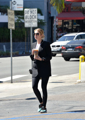 Ashley Benson pic #842316