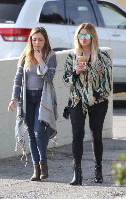 Ashley Benson pic #927818