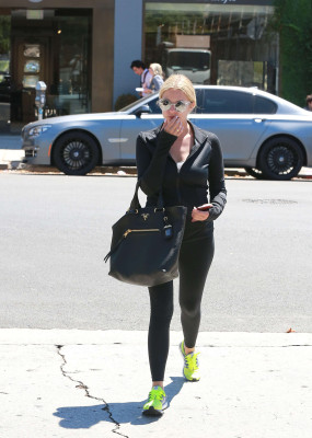 Ashley Benson pic #791539