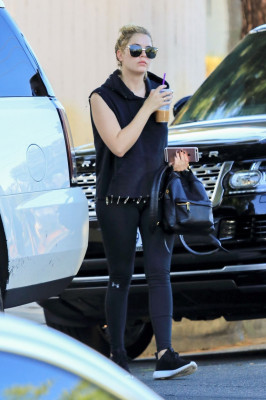 Ashley Benson pic #985622