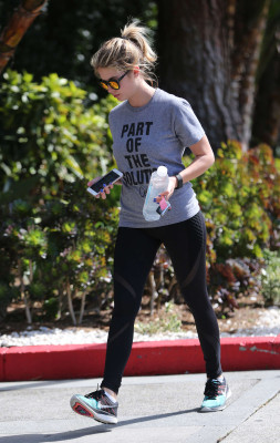 Ashley Benson pic #843410