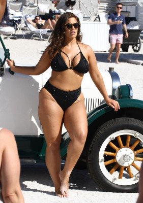 Ashley Graham pic #1021491