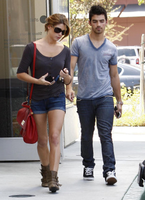 Ashley Greene pic #278812