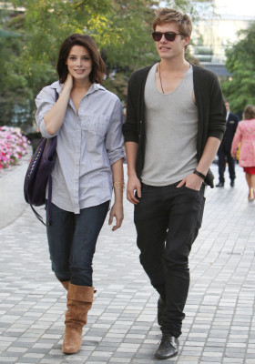 Ashley Greene pic #638284