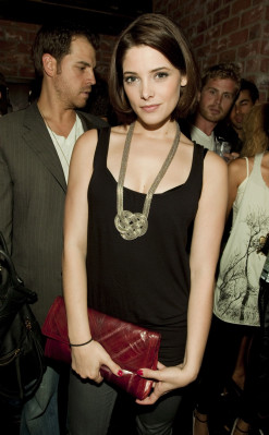 Ashley Greene pic #610877