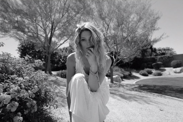 Ashley Greene pic #925727