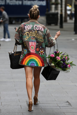 Ashley Roberts pic #1142725