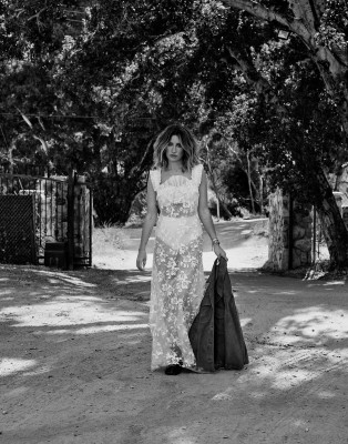 photo 10 in Ashley Tisdale gallery [id1290283] 2021-12-24 00:00:00