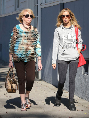 Ashley Tisdale pic #551319