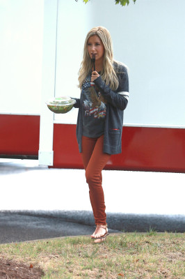 Ashley Tisdale pic #540215