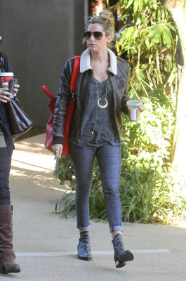 Ashley Tisdale pic #556380