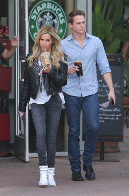 Ashley Tisdale pic #561966