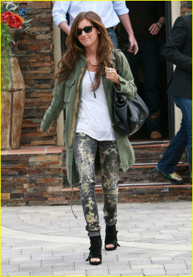 Ashley Tisdale pic #147865