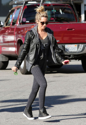 Ashley Tisdale pic #566297