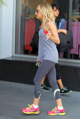 Ashley Tisdale pic #560999
