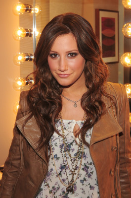 Ashley Tisdale pic #287105