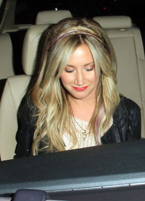 Ashley Tisdale pic #519250