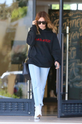 Ashley Tisdale pic #920671