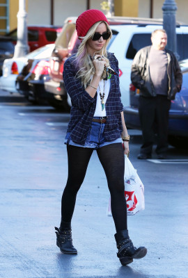 Ashley Tisdale pic #570437