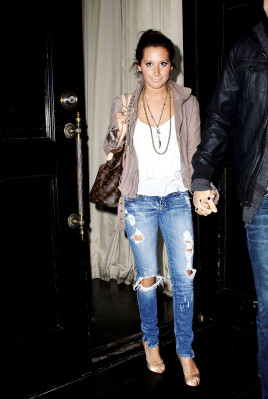 Ashley Tisdale pic #258570