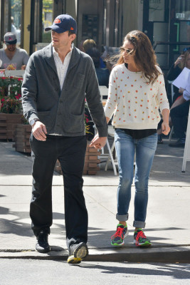 Ashton Cutcher pic #635321