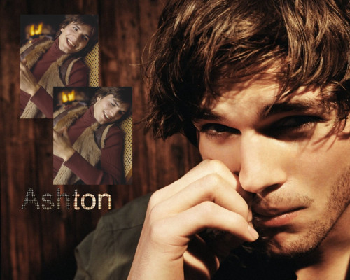Ashton Cutcher pic #39096
