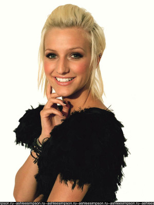 Ashlee Simpson pic #52661