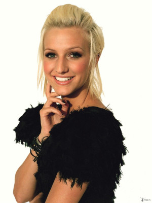 Ashlee Simpson pic #116171