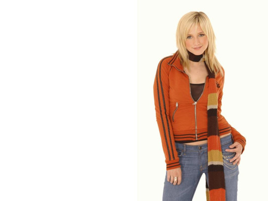 Ashlee Simpson pic #109862