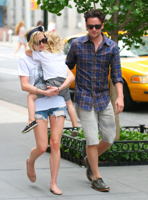 photo 8 in Ashlee Simpson gallery [id517371] 2012-07-31 00:00:00