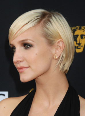 Ashlee Simpson pic #405109