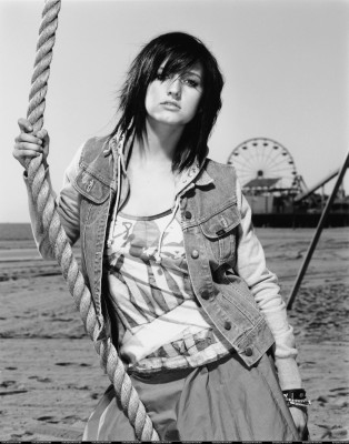 Ashlee Simpson pic #30276