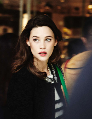 Astrid Berges-Frisbey pic #770763