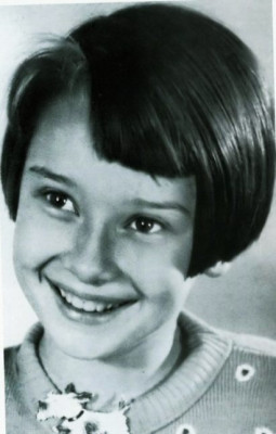 Audrey Hepburn pic #191683