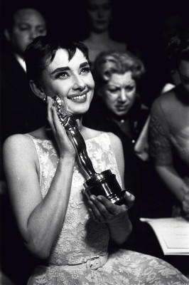 Audrey Hepburn pic #244505