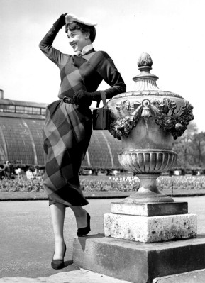 Audrey Hepburn pic #75464