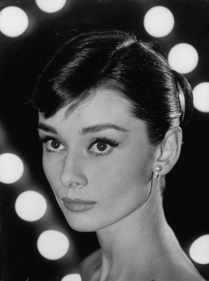 Audrey Hepburn pic #75444