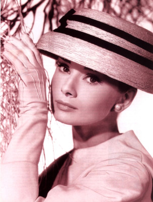 Audrey Hepburn pic #461771