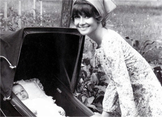Audrey Hepburn pic #477780