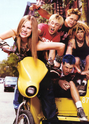 Avril Lavigne pic #337472