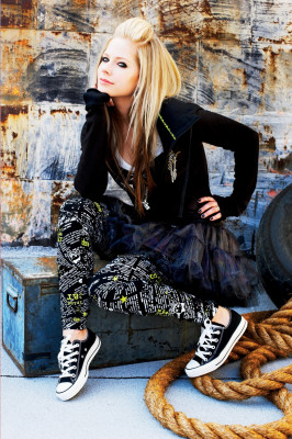 Avril Lavigne pic #230812