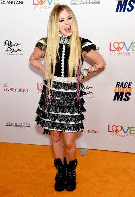 Avril Lavigne pic #1133505