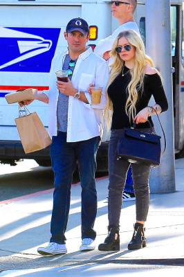 Avril Lavigne pic #1080823