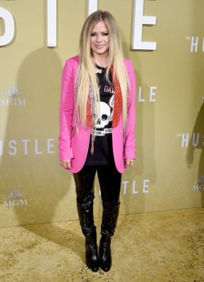 Avril Lavigne pic #1132624