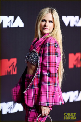 photo 26 in Avril Lavigne gallery [id1269695] 2021-09-14 00:00:00