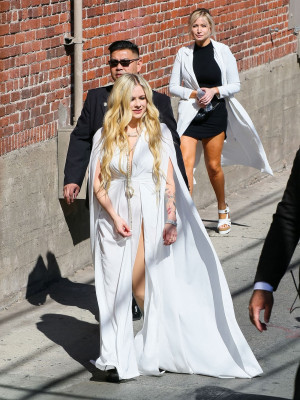 Avril Lavigne pic #1068481