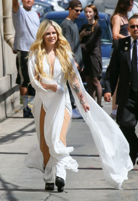 Avril Lavigne pic #1068479