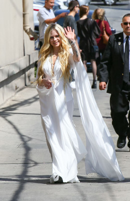 Avril Lavigne pic #1068483