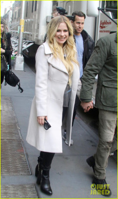 Avril Lavigne pic #1108799