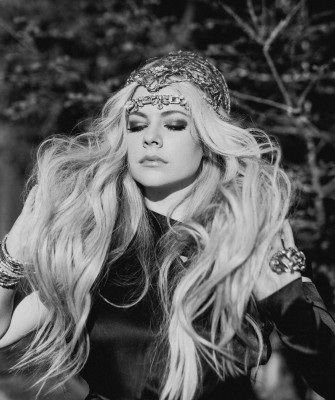 Avril Lavigne pic #1091911